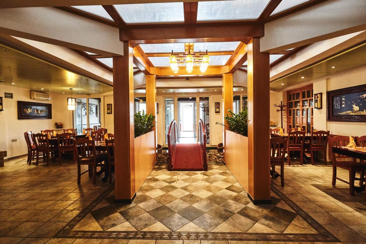 Hotel Vila Emei Марибор Экстерьер фото